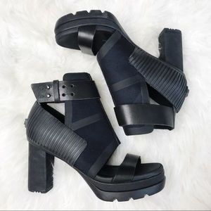 Sorel Medina Black Leather Rubber Platform Sandal